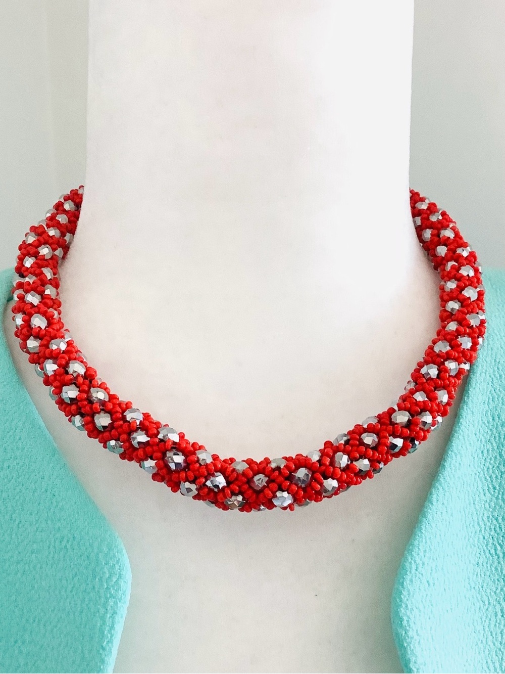 Tubular Red Beaded w/ Gray Sparkly Beads Rope Necklace Statement Chocker